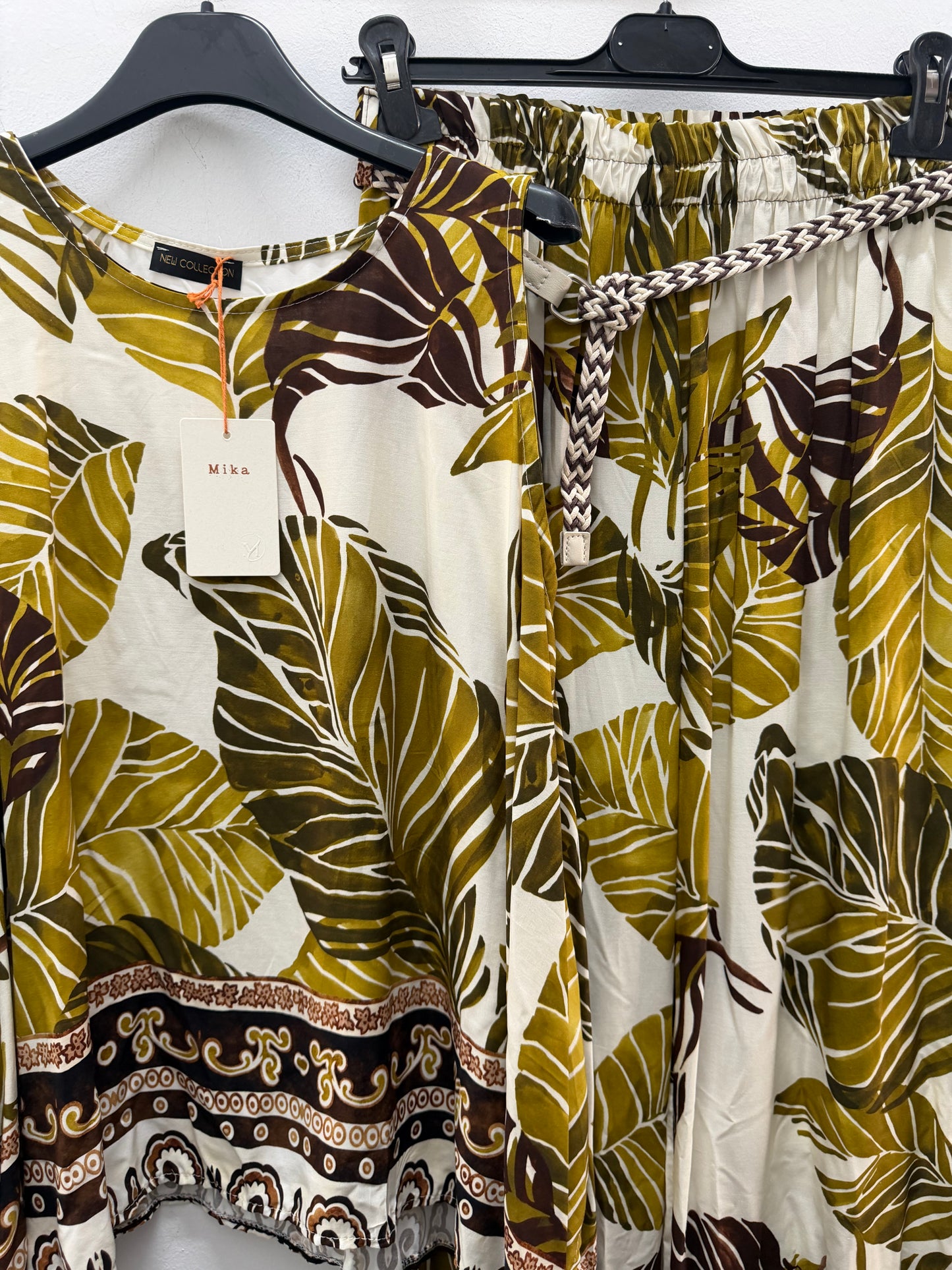 Conjunto estampado verde/marron