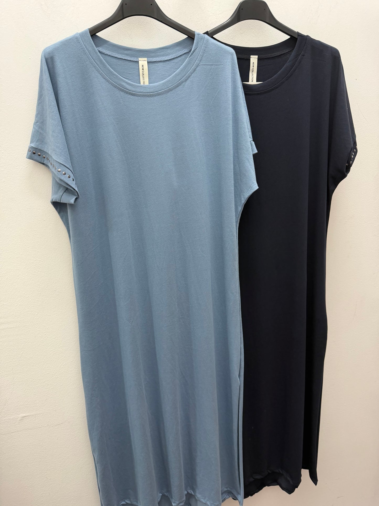 Vestido manga tachuela