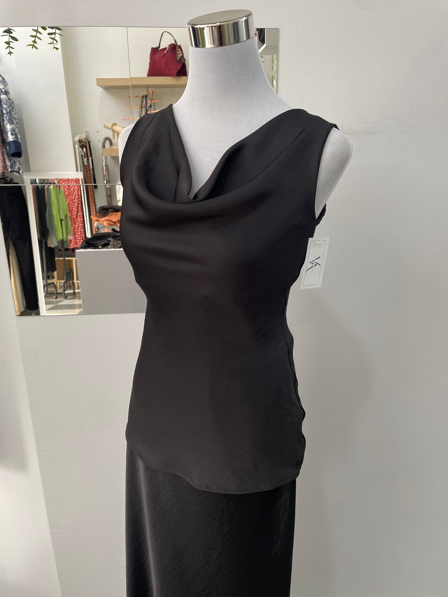 Conjunto falda seda