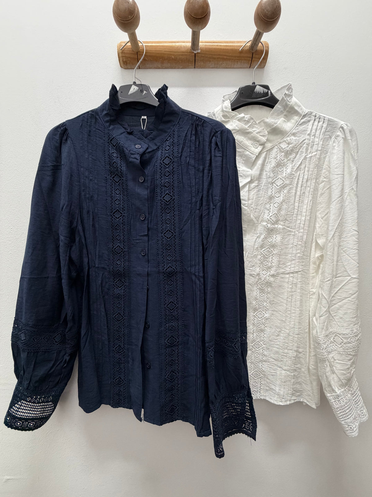 Blusa puño calado