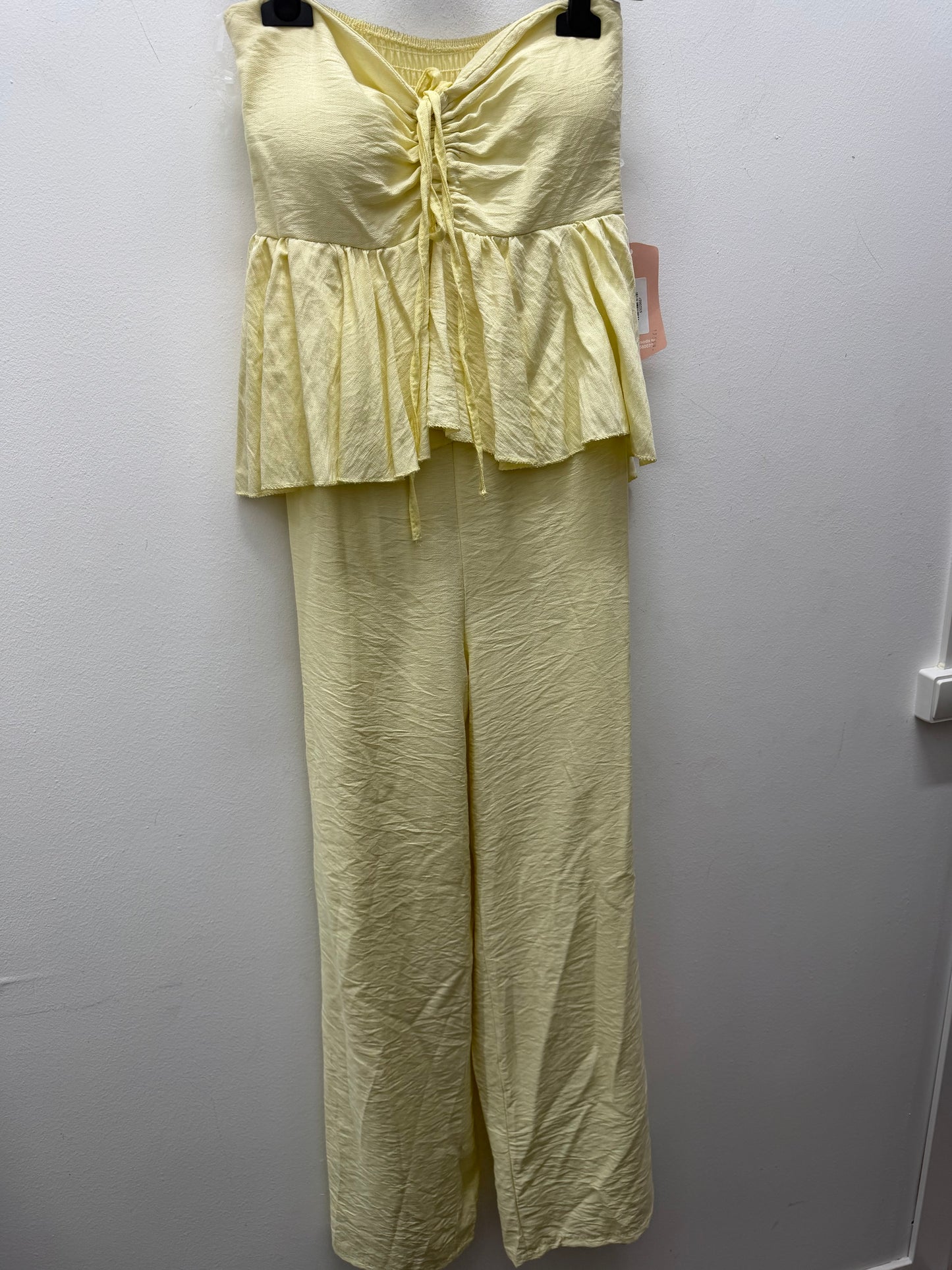 Mono amarillo