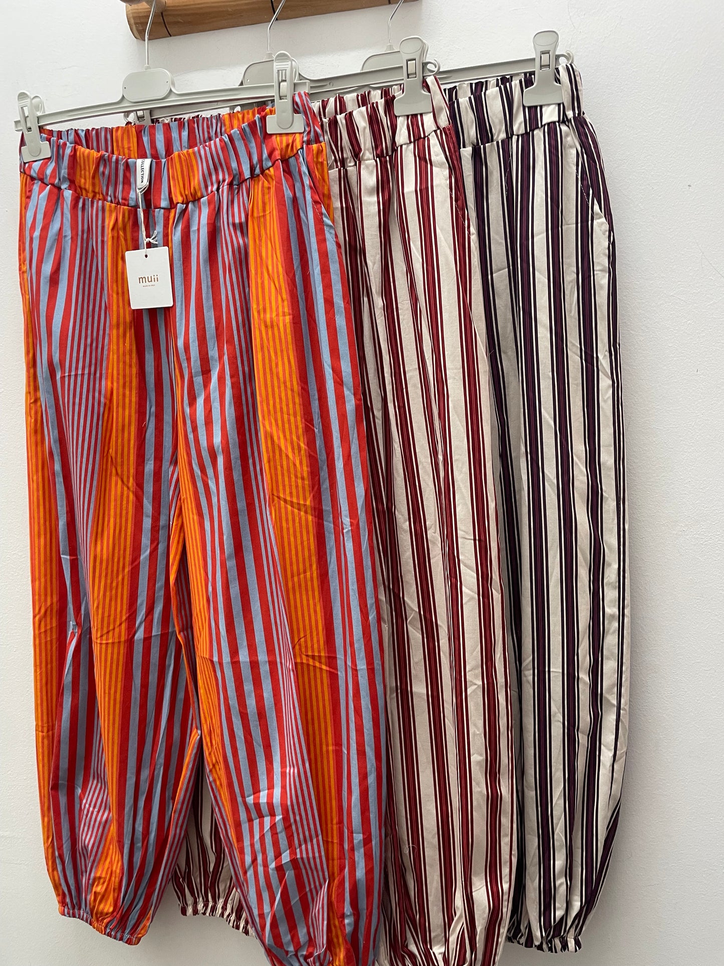 Pantalón rayas