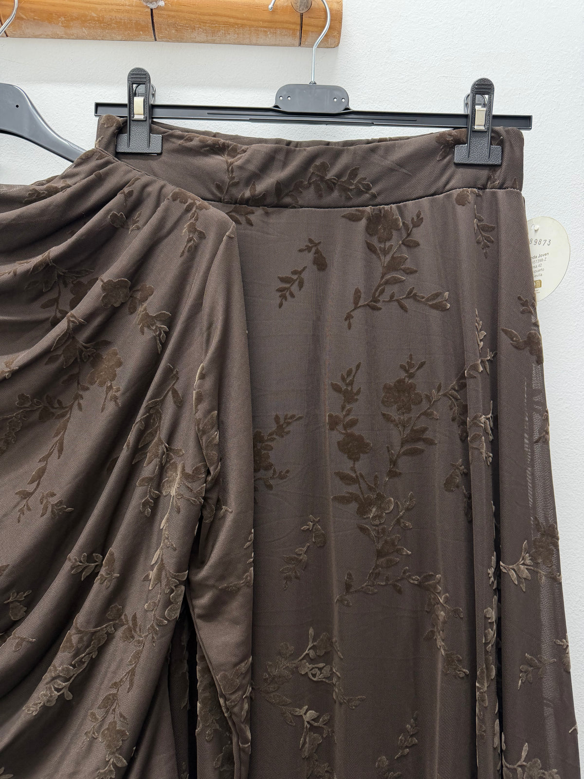 Conjunto chocolate relieve