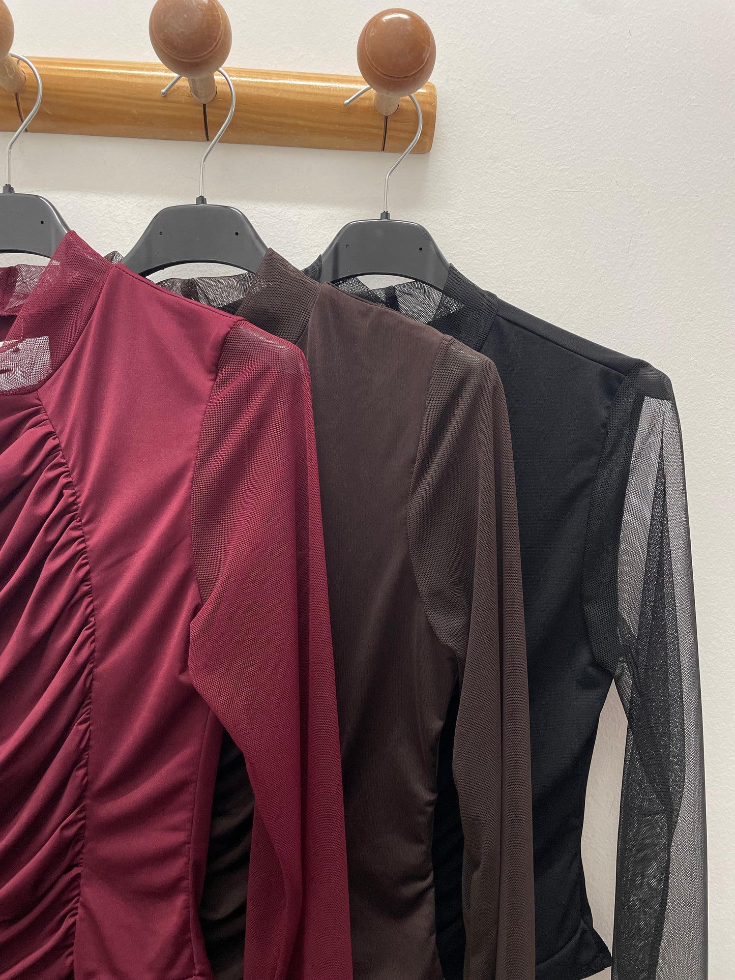 Body frontal fruncido