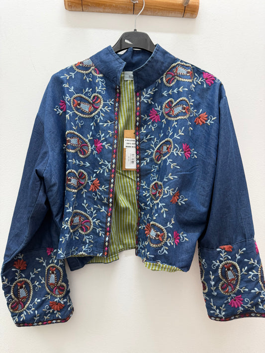 Chaqueta bordado