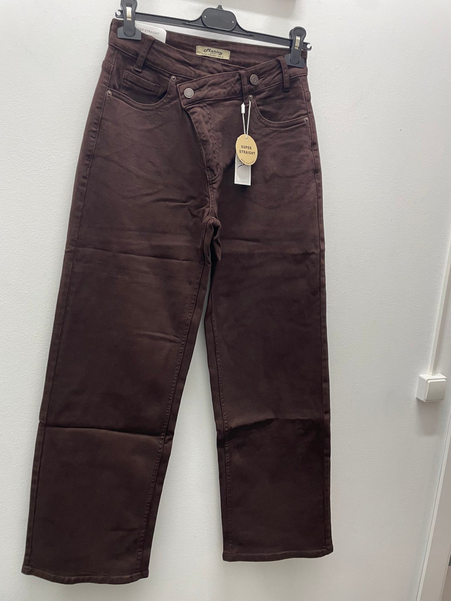 Vaquero marron asimetrico