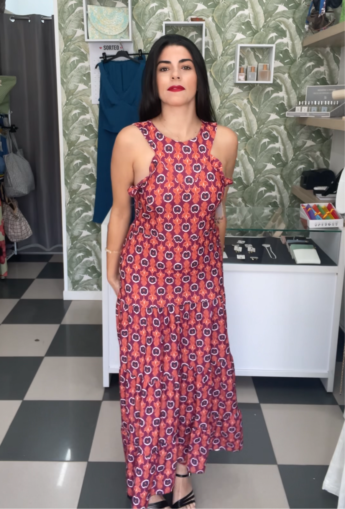 Vestido morado caldera estampado