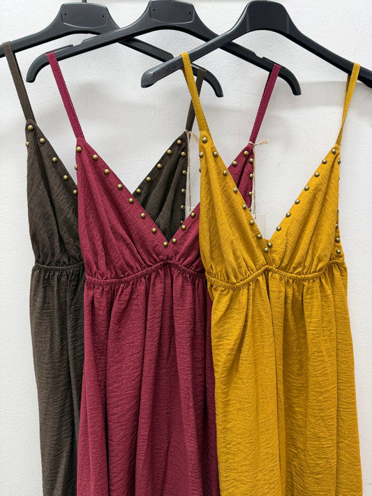 Vestido tachuela triangulo