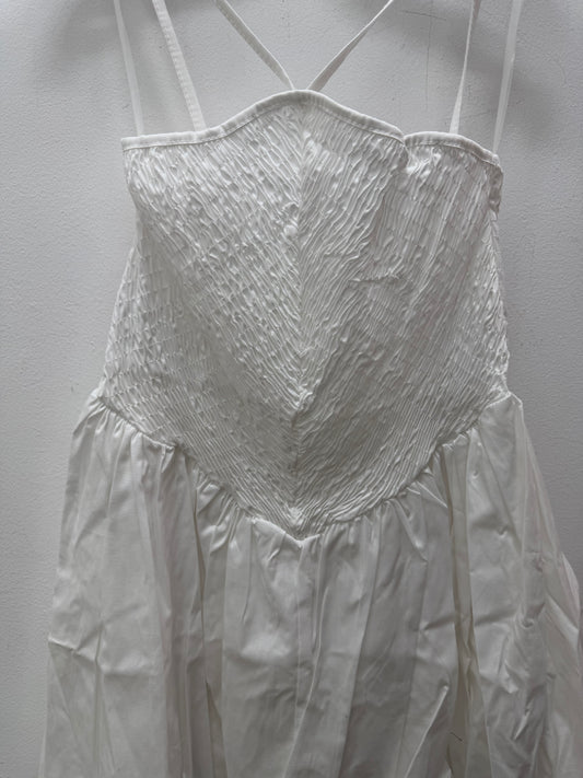 Vestido blanco corto