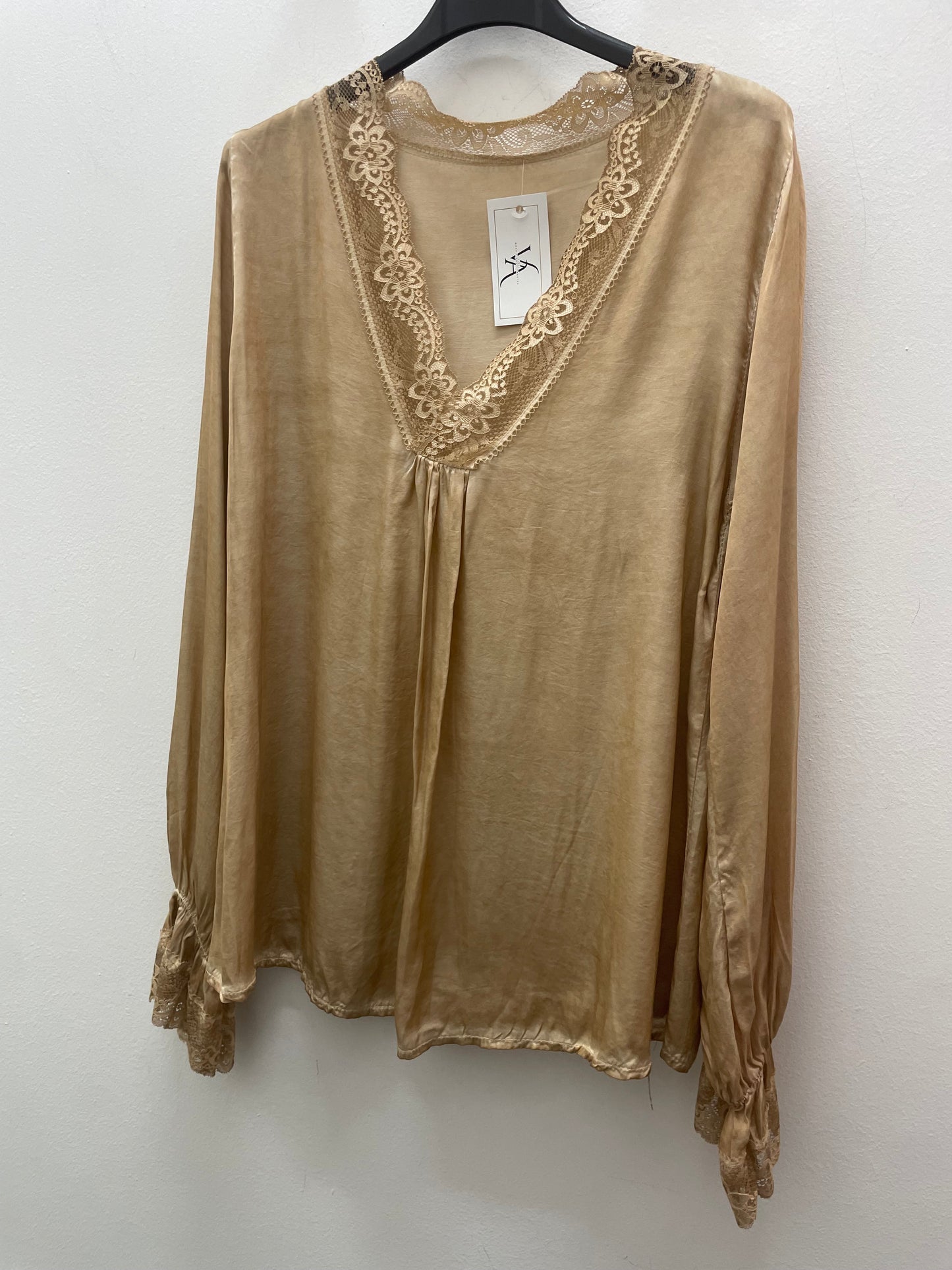 Blusa encaje