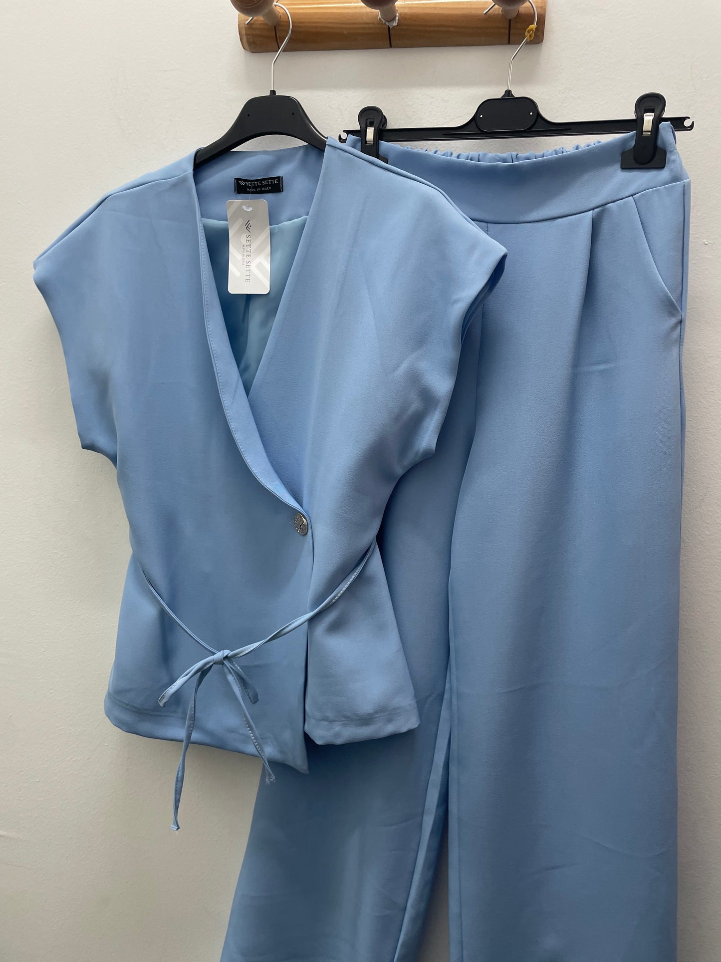 Conjunto celeste liso