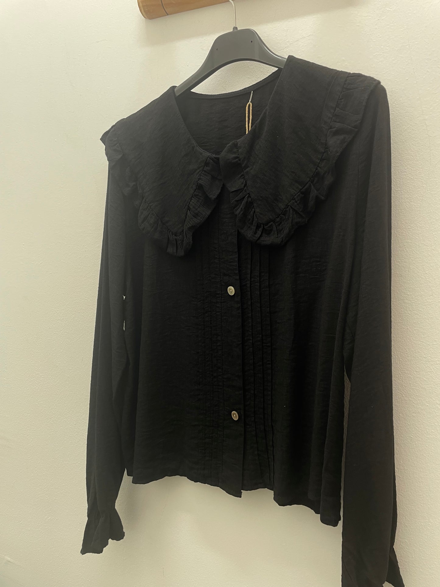 Blusa cuello baby