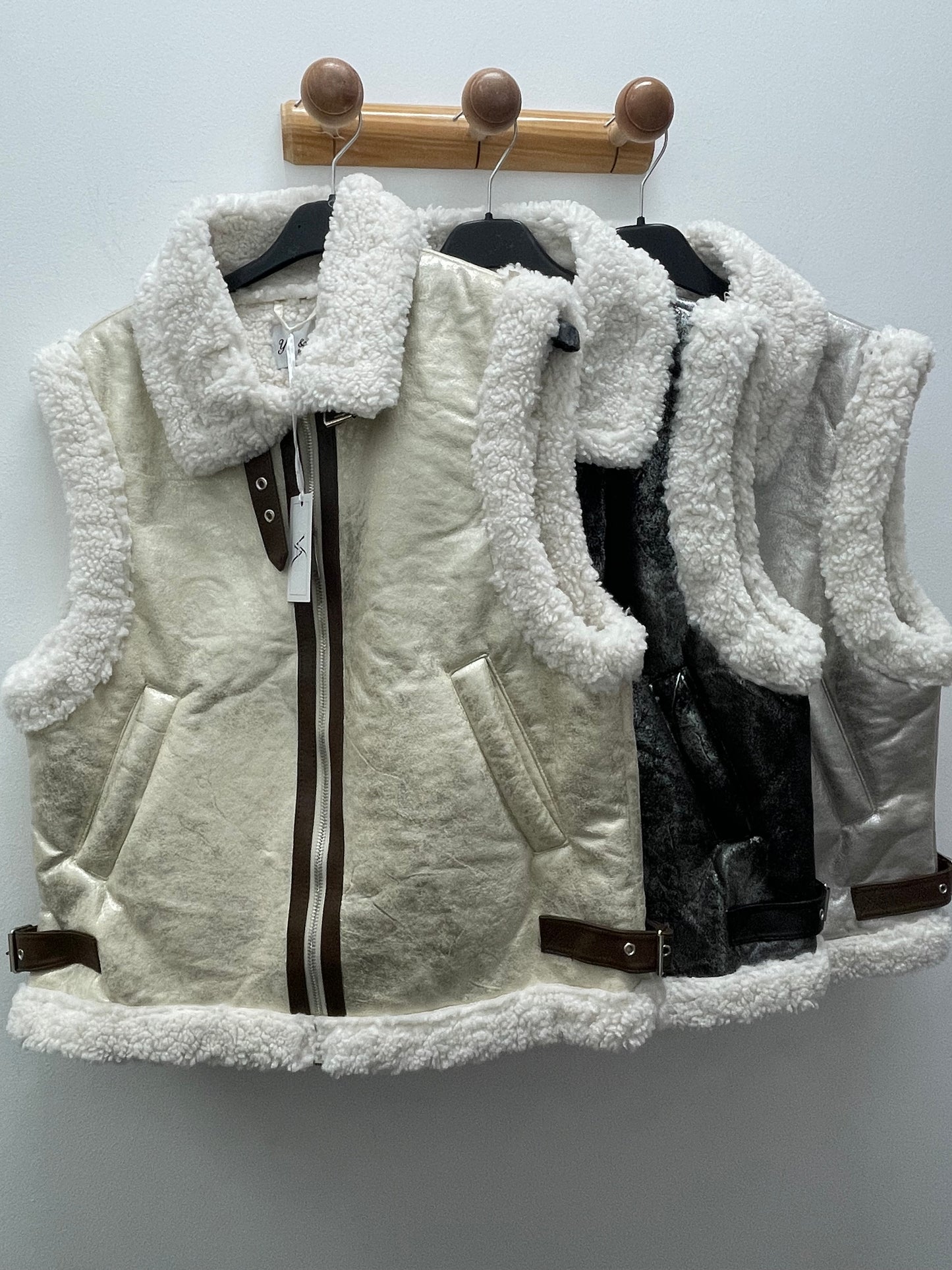 Chaqueta borrego sin mangas