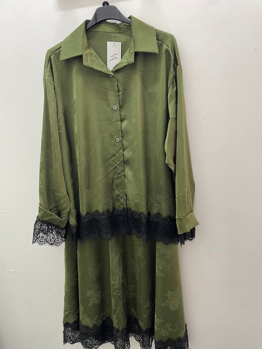 Conjunto raso encaje