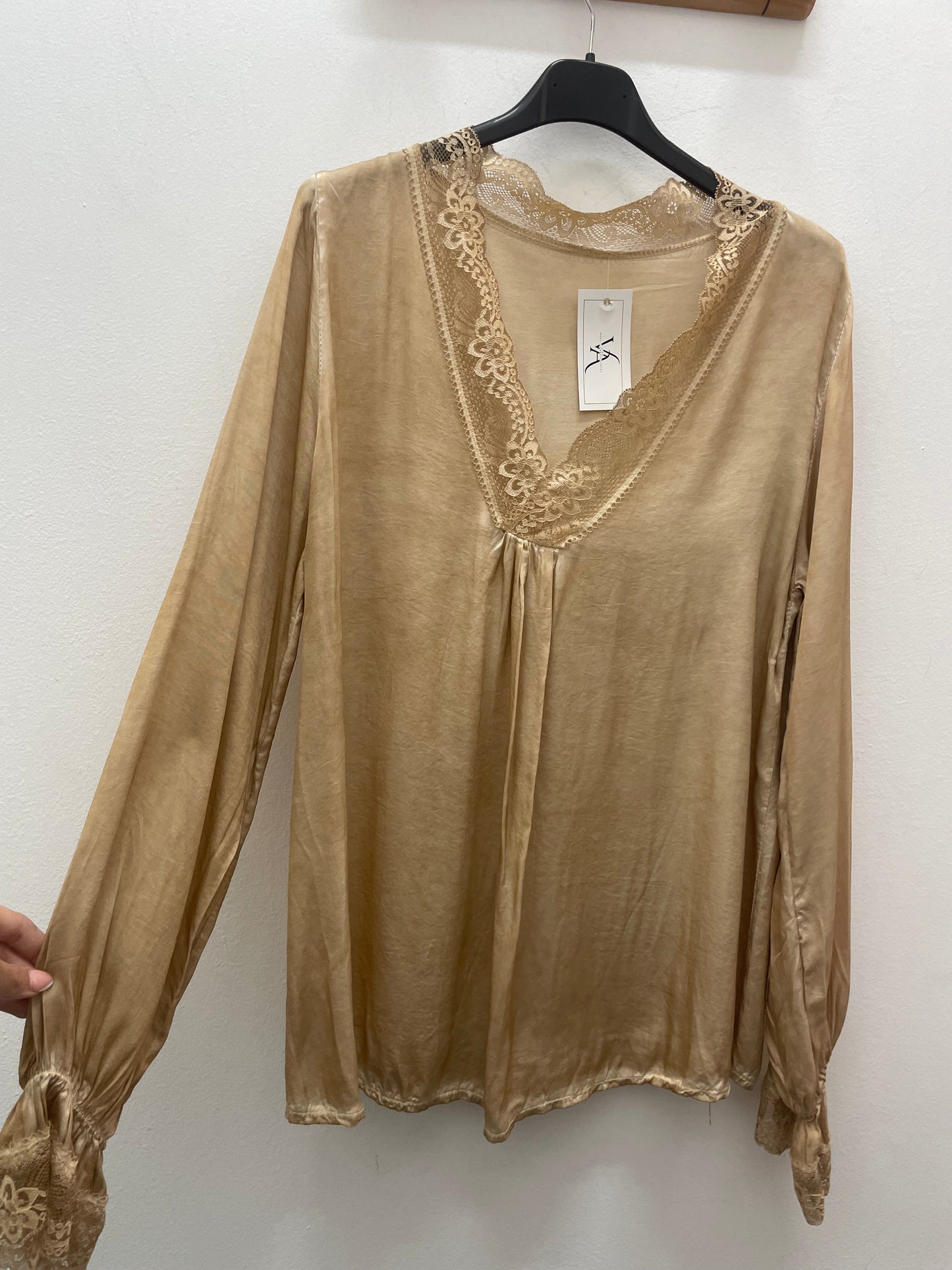 Blusa encaje