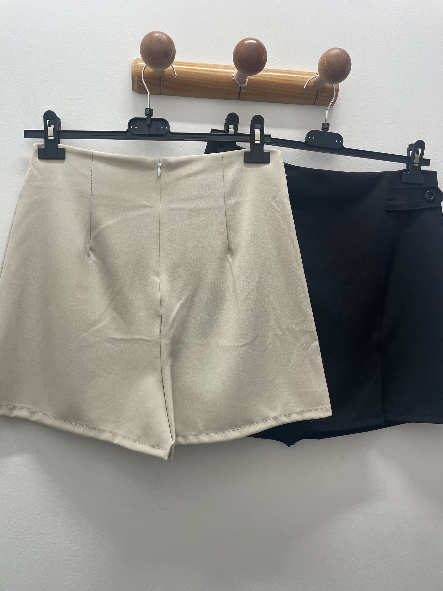 Falda pantalón botón