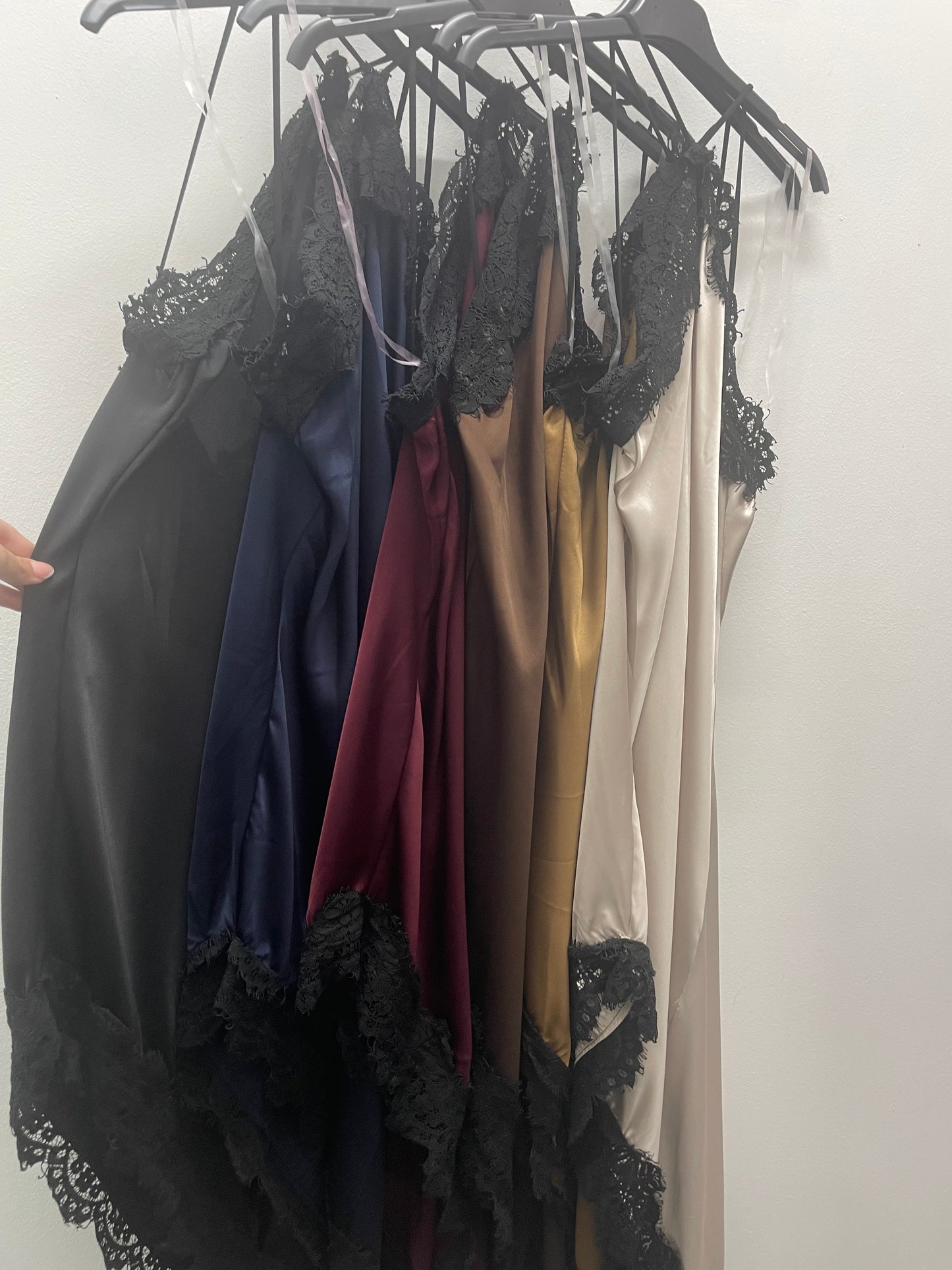 Vestido lencero zara