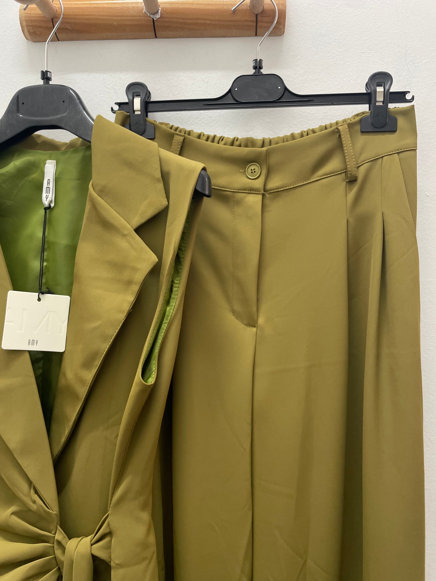 Conjunto verde pistacho