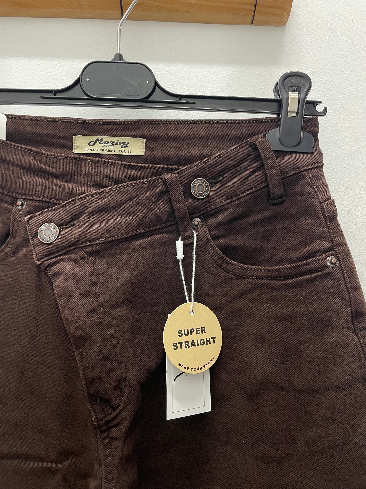 Vaquero marron asimetrico