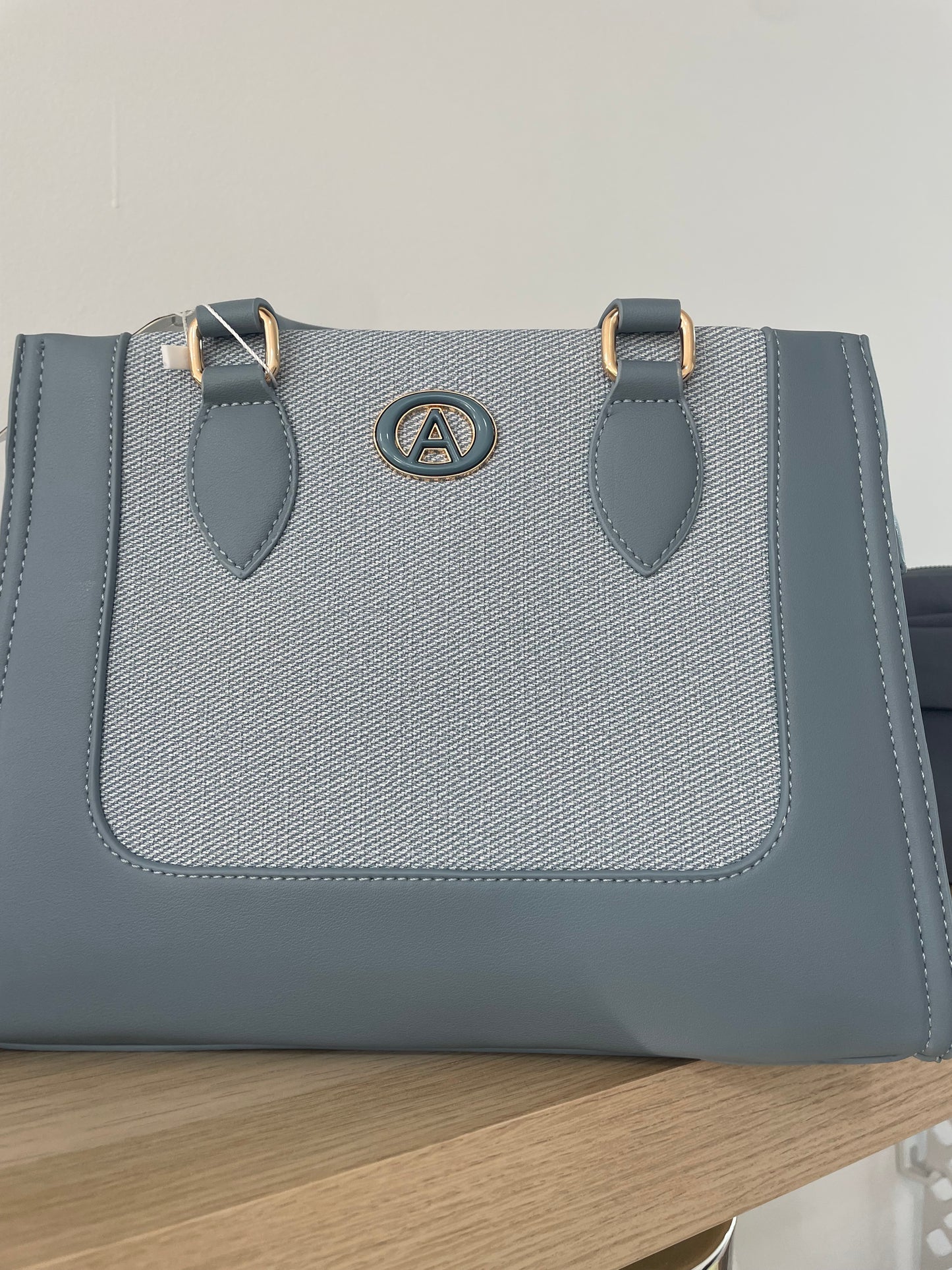 Bolso celeste A