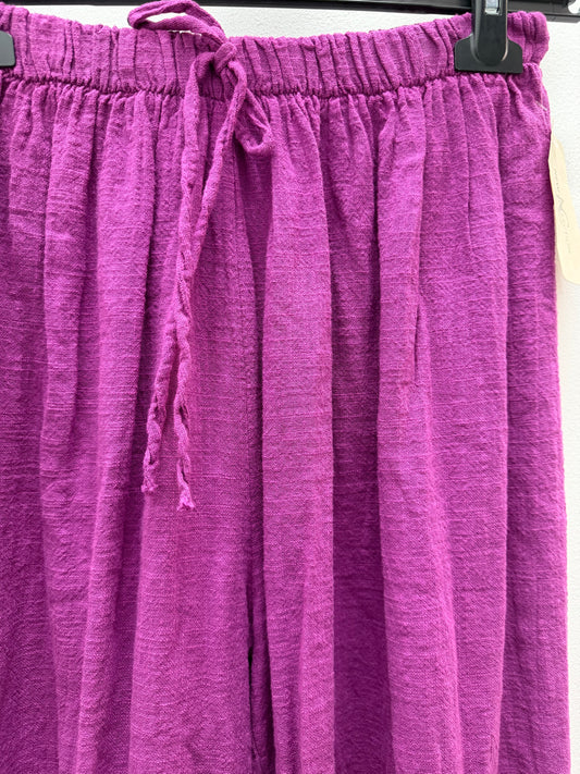Pantalón pirata liso