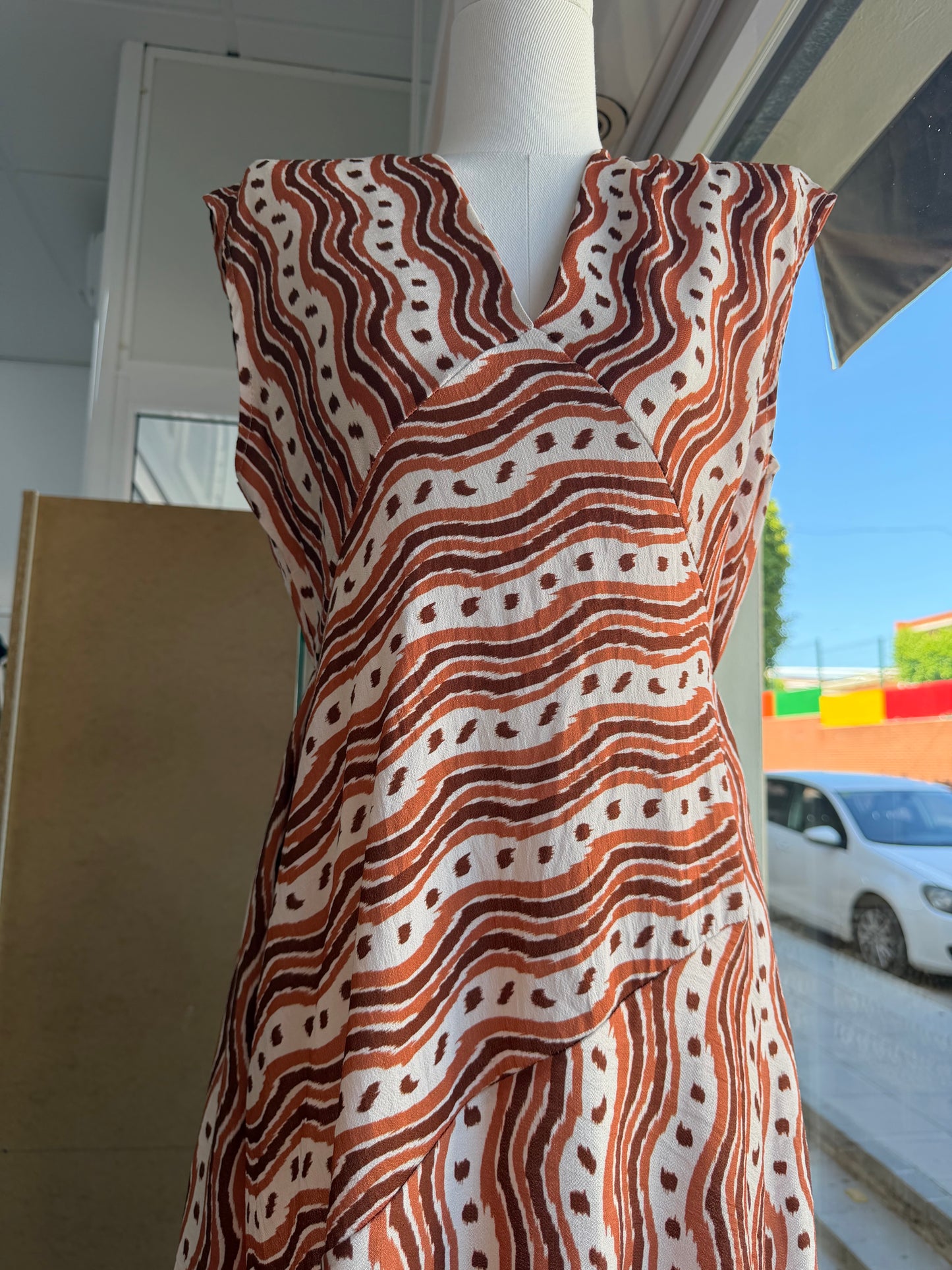 Vestido ondas caldera