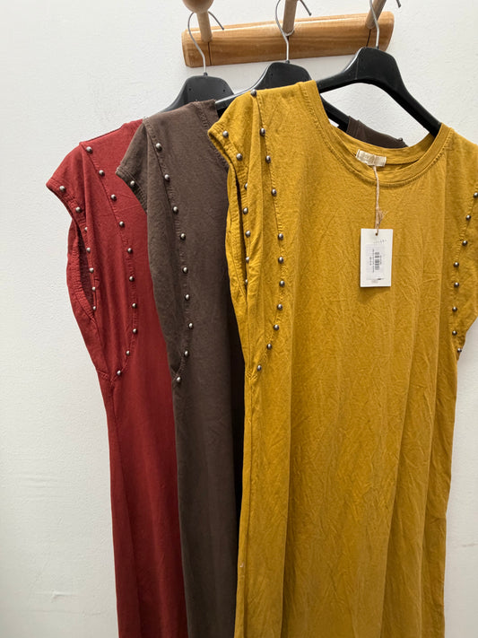 Vestido tachuela manga
