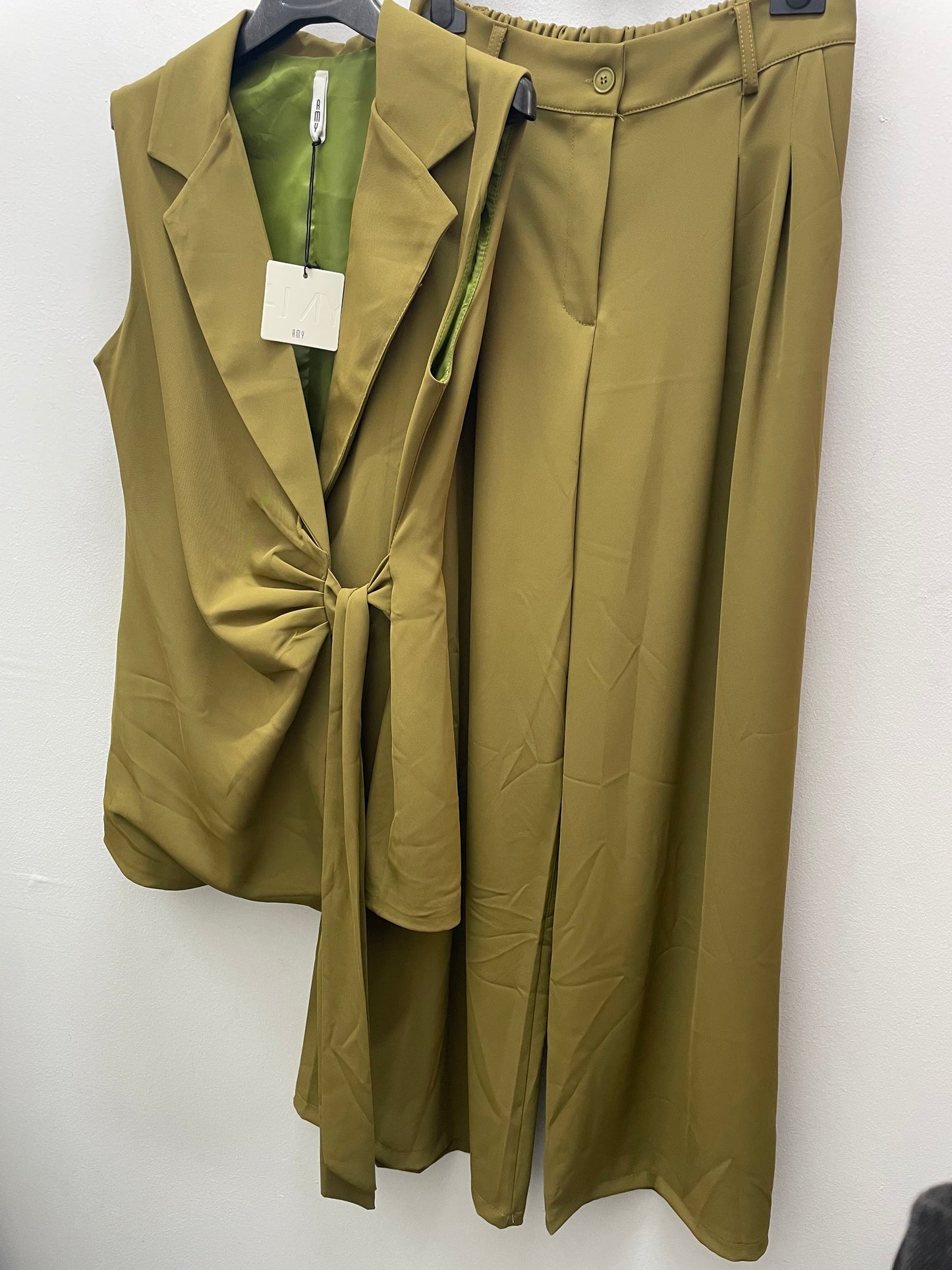Conjunto verde pistacho