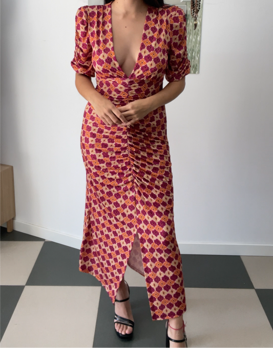 Vestido rosanaranja fruncido