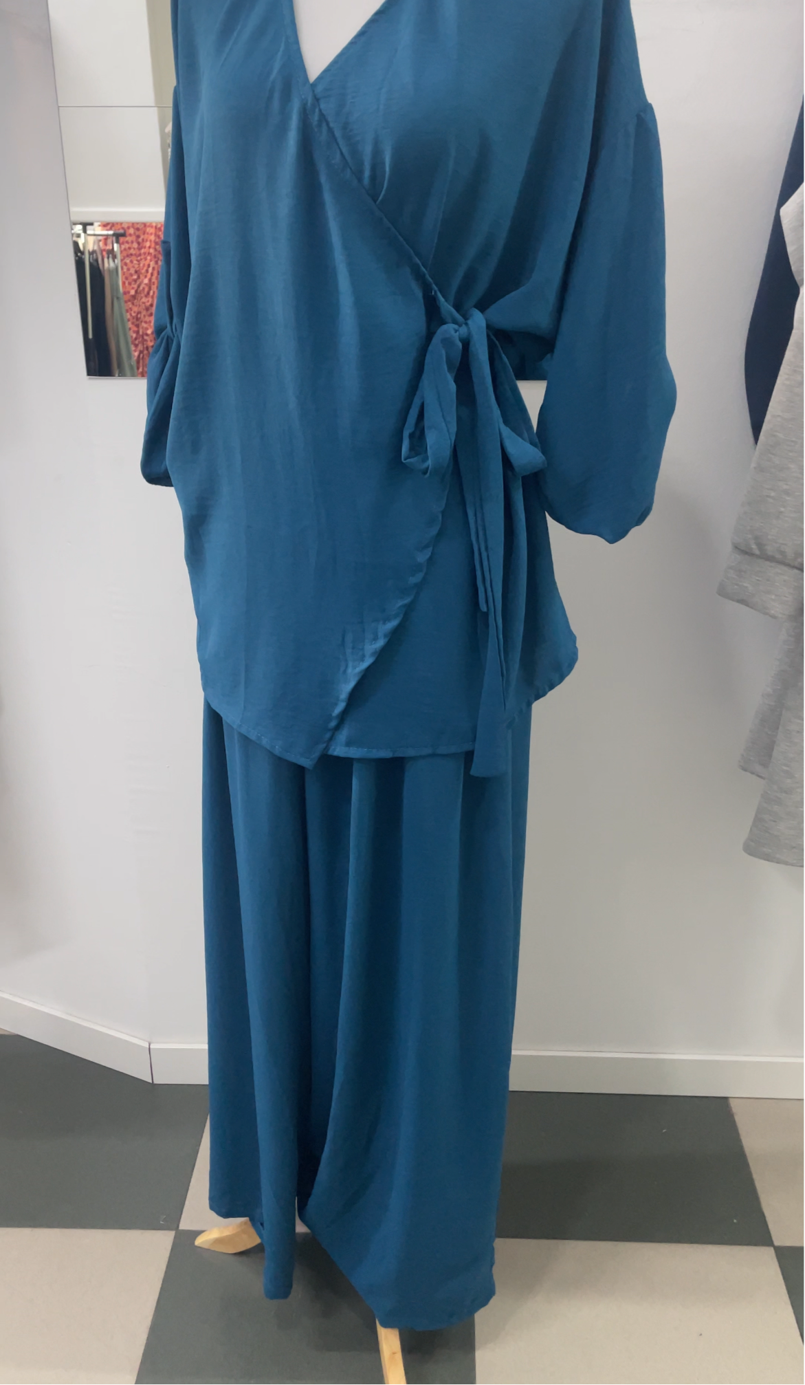 Conjunto cruzado curvy