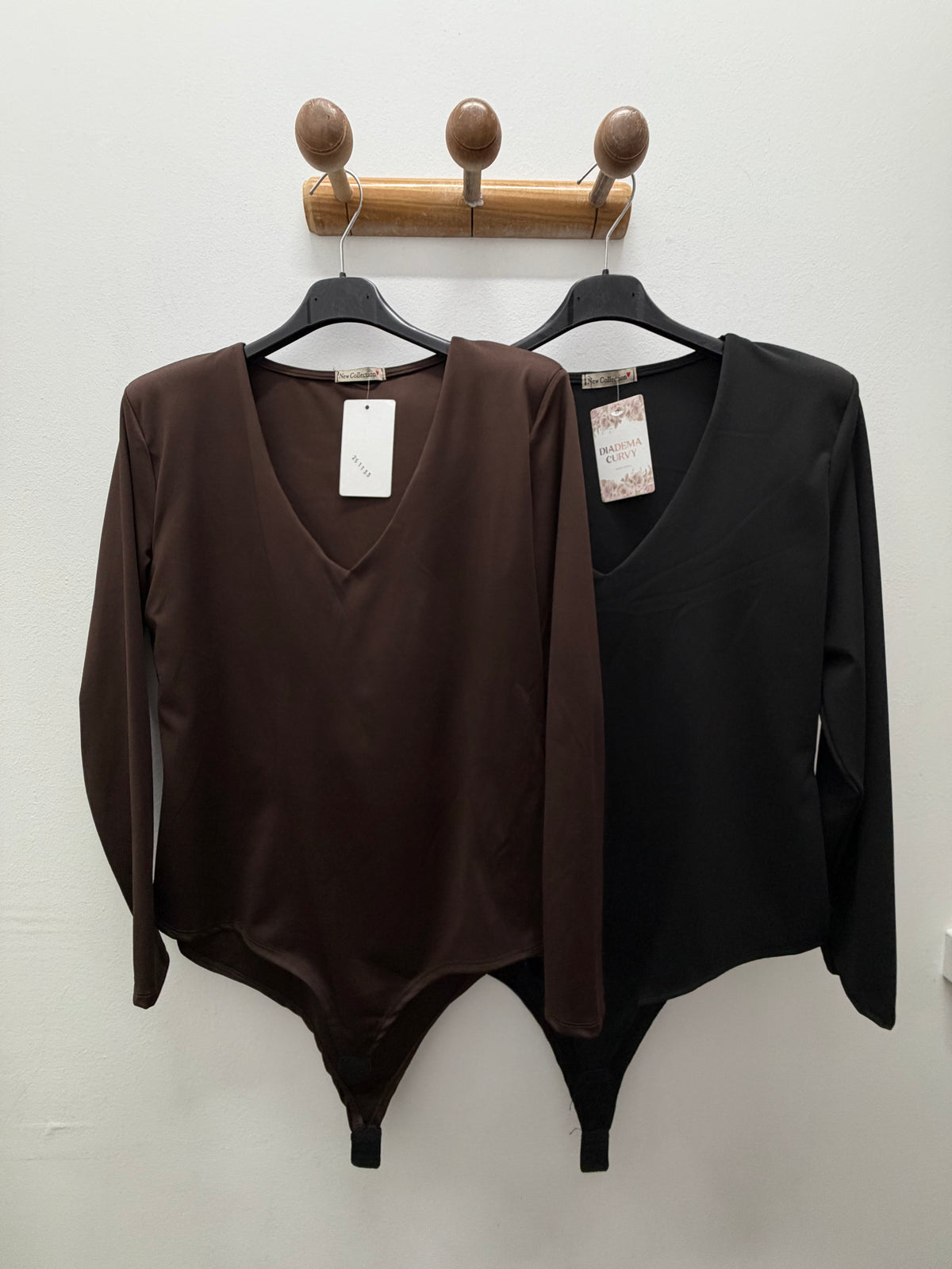 Body escote v curvy