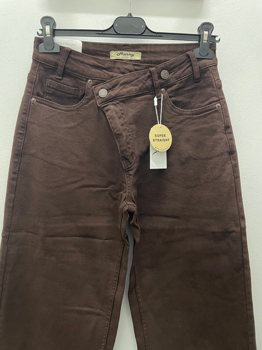 Vaquero marron asimetrico