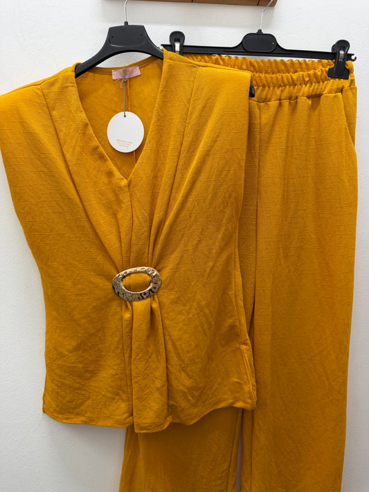 Conjunto mostaza