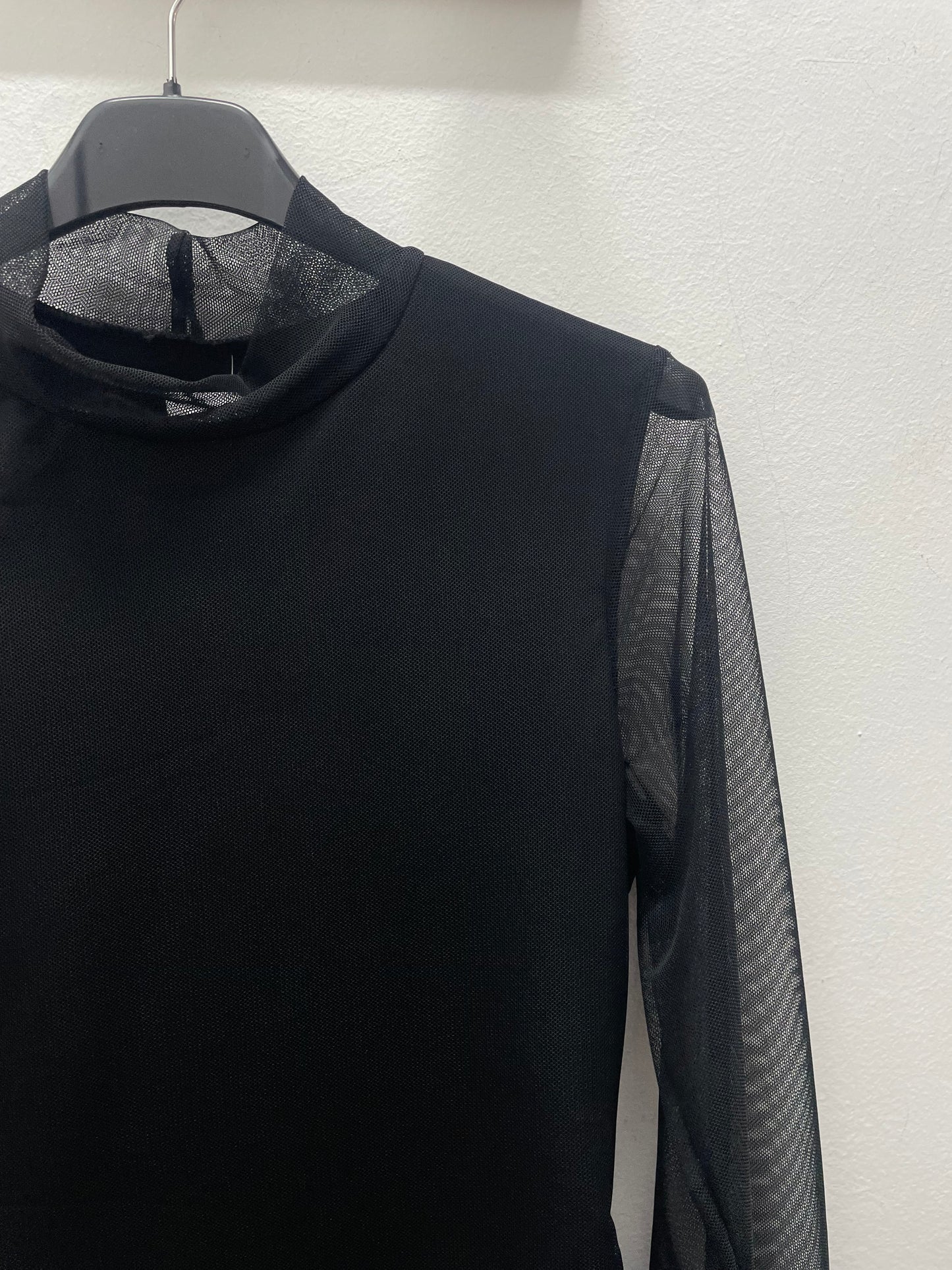 Chaleco tul asimétrico