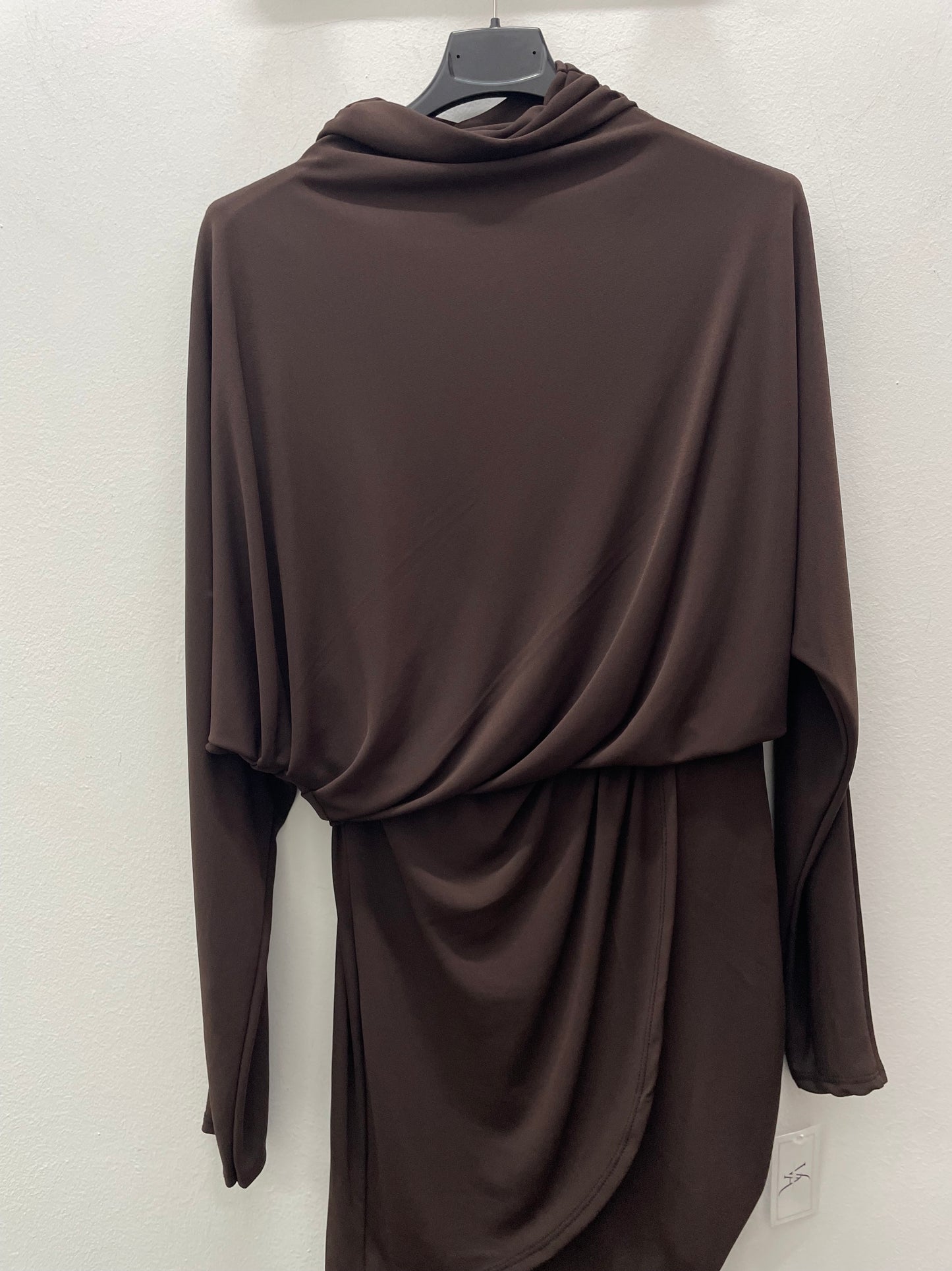 Vestido marrón corto