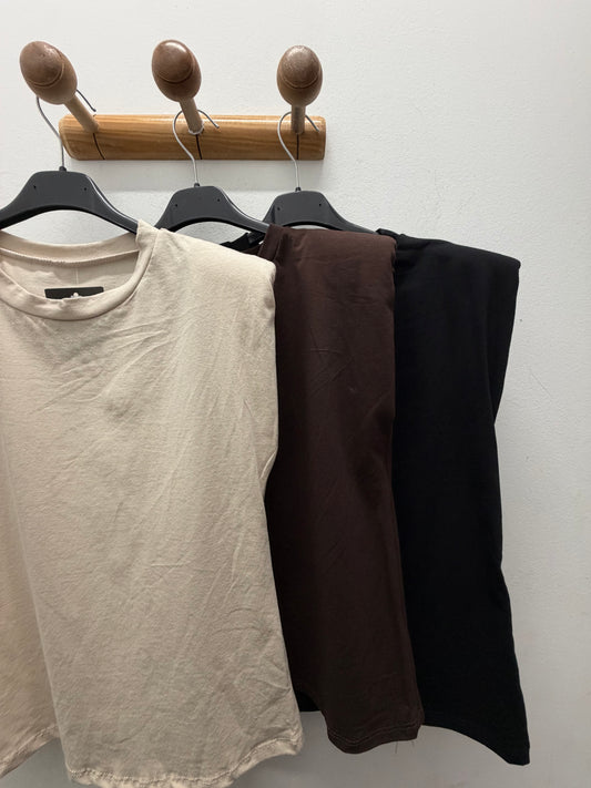 Camiseta hombrera