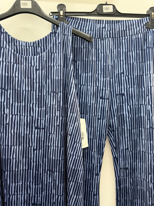 Conjunto azul rayas